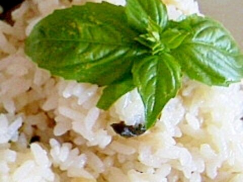 簡単 バジルご飯 レシピ 作り方 By 桃の香り 楽天レシピ 簡単 バジルご飯 レシピ 作り方 By 桃の香り 楽天レシピ